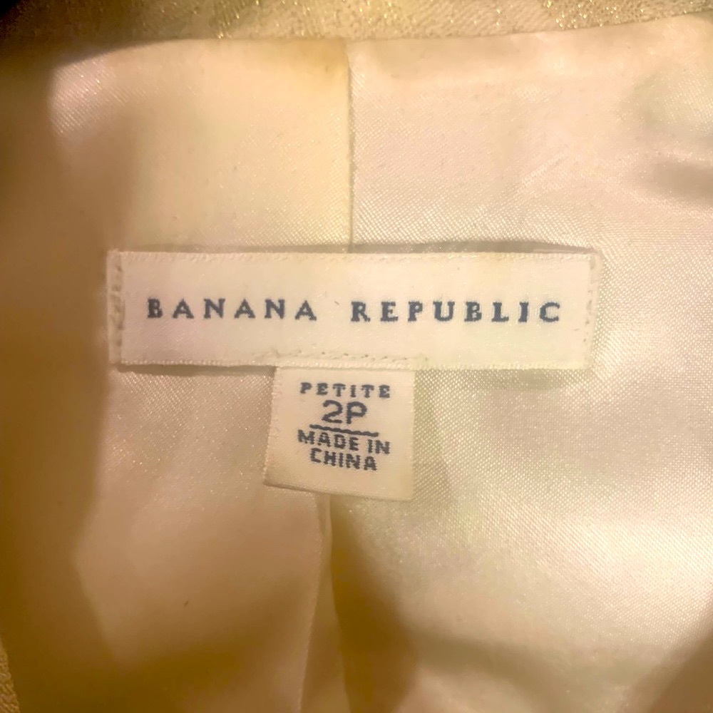 Banana Republic Cream Blazer - Picture 4 of 5